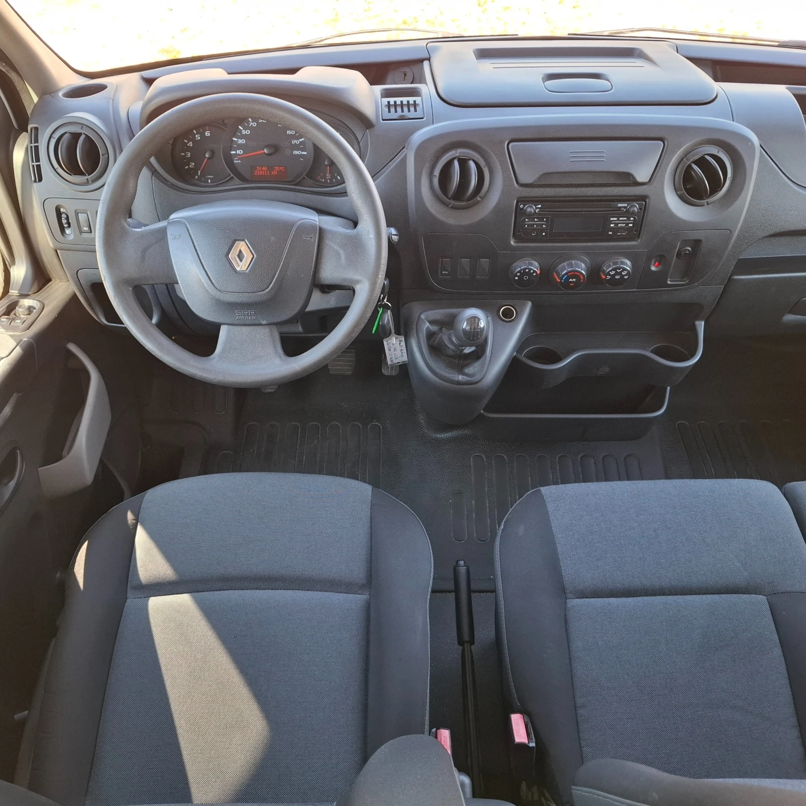 Renault Master EURO 6  КЛИМАТИК 7 МЕСТЕН  - изображение 10