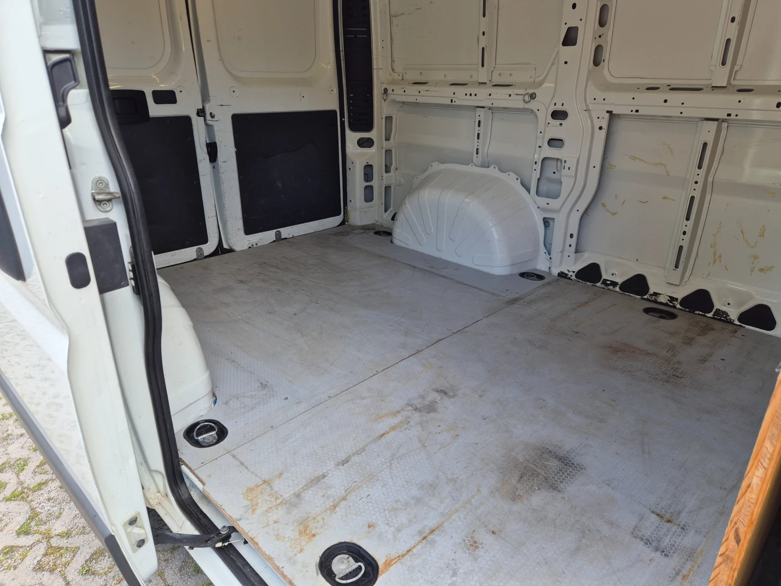 Peugeot Boxer 2.0 HDI 130k.s. 80000km, снимка 11 - Бусове и автобуси - 54571239