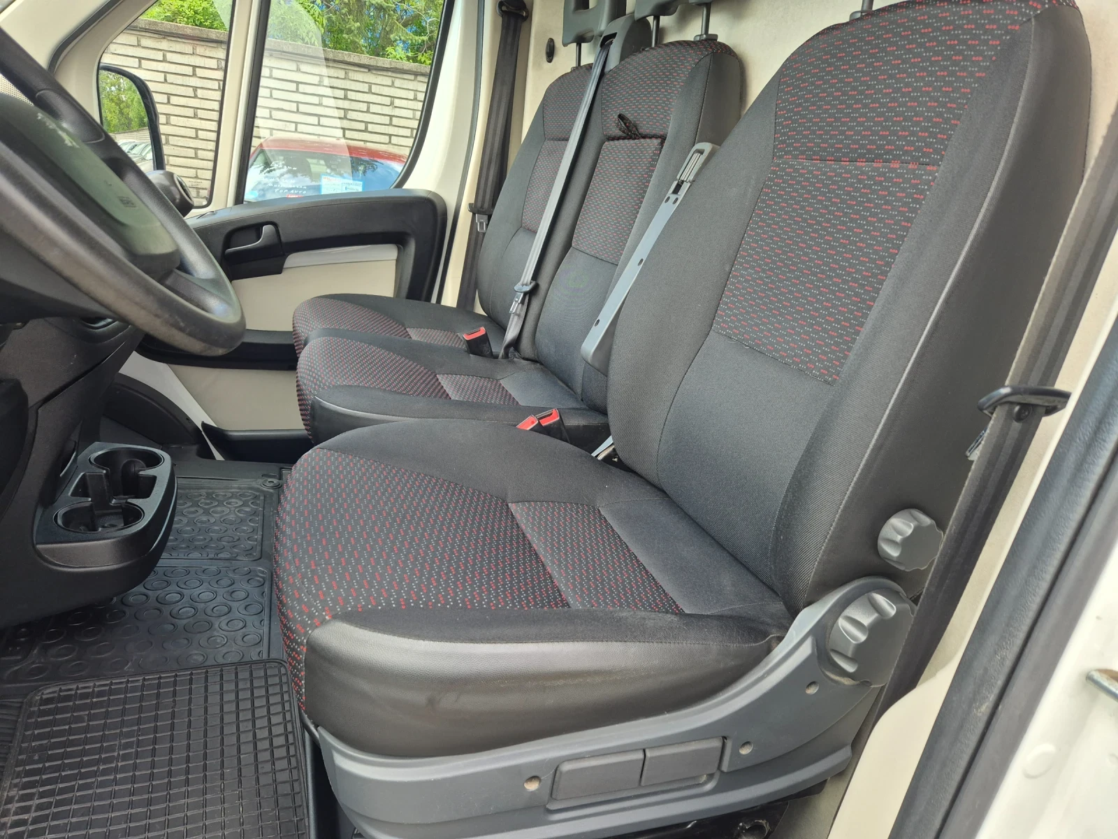 Peugeot Boxer 2.0 HDI 130k.s. 80000km, снимка 8 - Бусове и автобуси - 54571239