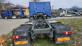 Mercedes-Benz Actros На части , снимка 4