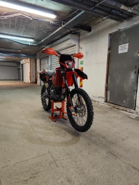  Ktm 525