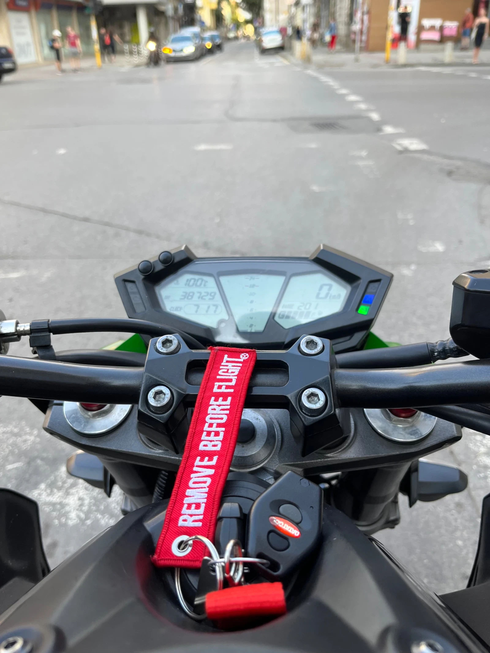 Kawasaki Z Z800 ABS, снимка 5 - Мотоциклети и мототехника - 53776347