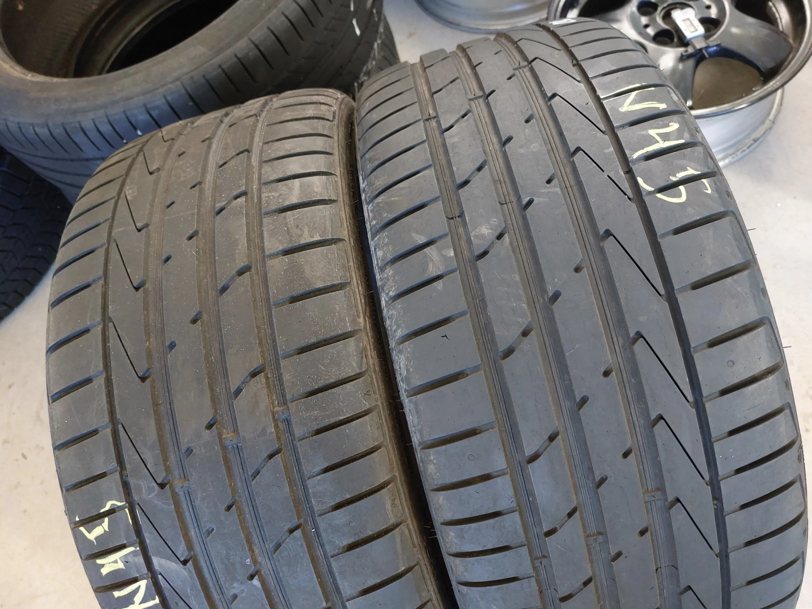  225/35R19 | Mobile.bg   2