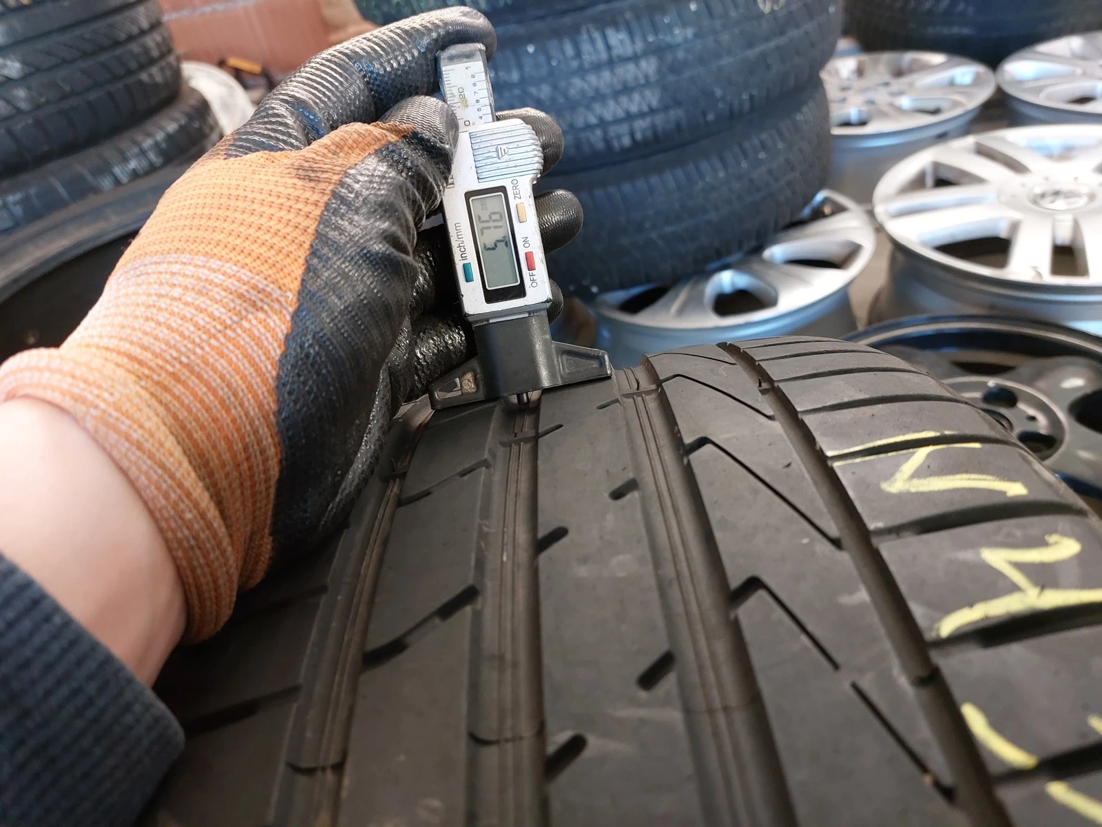  225/35R19 | Mobile.bg   3