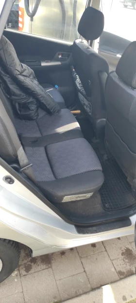 Toyota Corolla verso, снимка 14