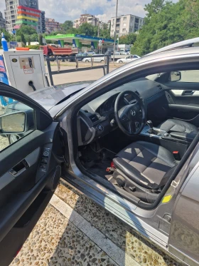 Mercedes-Benz C 220 W204, снимка 4