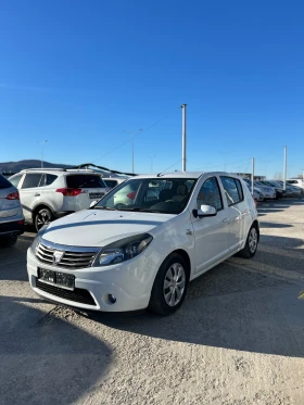 Dacia Sandero BLACK LINE, снимка 2