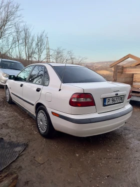 Volvo S40 1.9, снимка 2