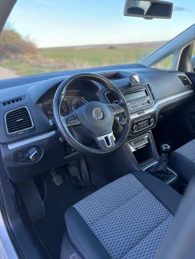 Обява за продажба на VW Sharan 2.0TDI 140КС 6 скорости ~14 999 лв. - изображение 8 | Auto.bg Обява за продажба на VW Sharan 2.0TDI 140КС 6 скорости ~14 999 лв. - изображение 8