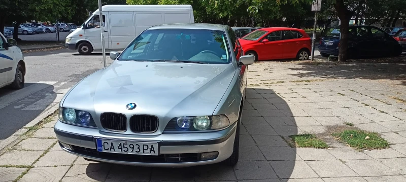 BMW 520, снимка 1 - Автомобили и джипове - 47268437