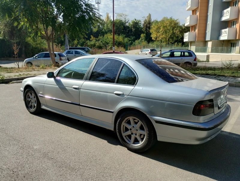 BMW 520, снимка 5 - Автомобили и джипове - 47268437