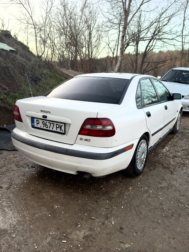 Volvo S40 1.9, снимка 3 - Автомобили и джипове - 48658095