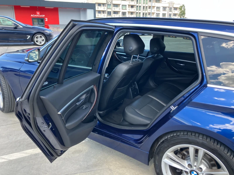 BMW 320 d X Drive, снимка 10 - Автомобили и джипове - 52302093