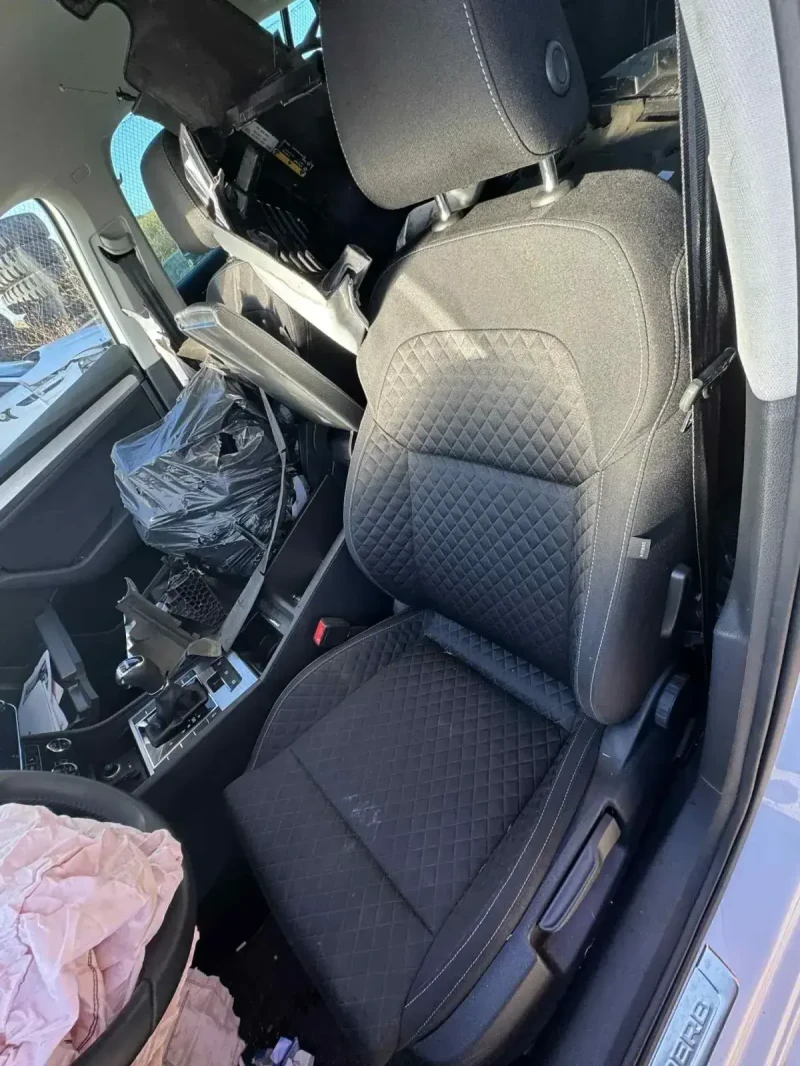 Skoda Superb 2.0 TDI, снимка 6 - Автомобили и джипове - 51807601