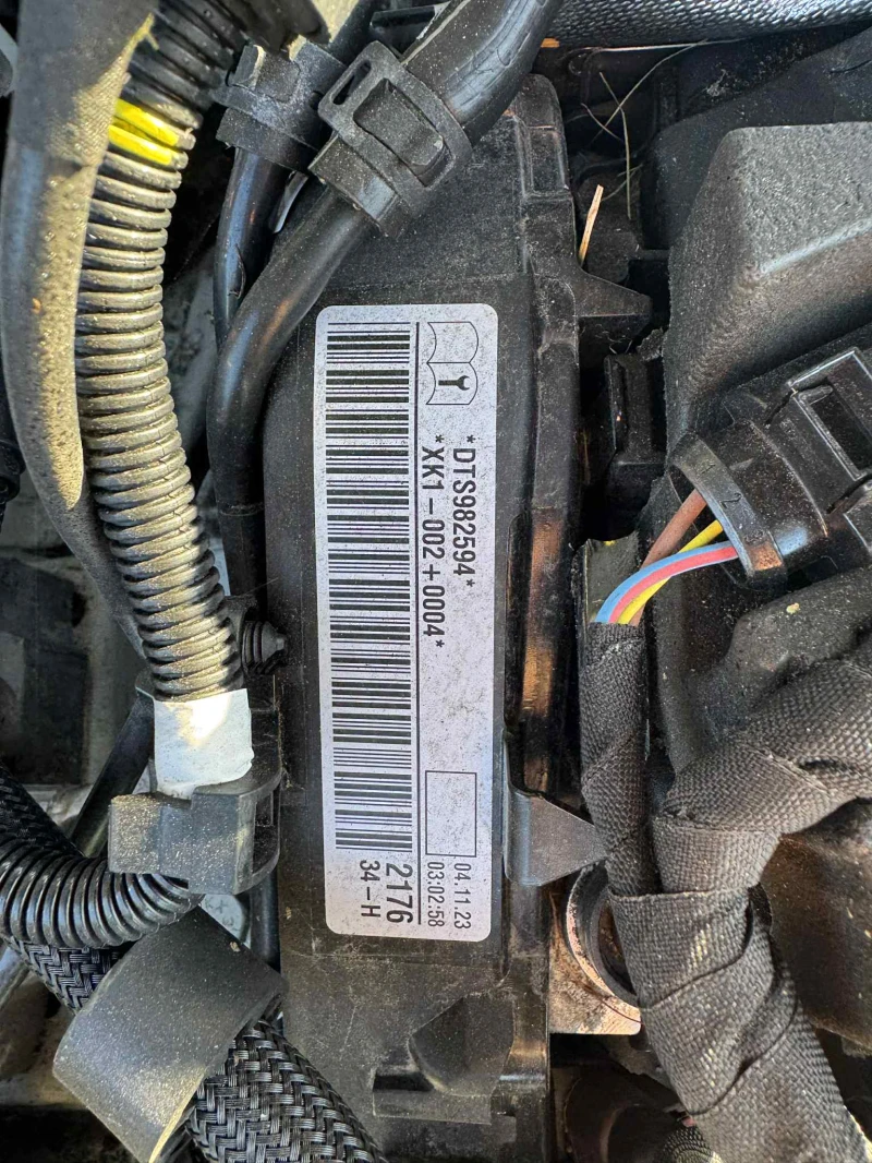 Skoda Superb 2.0 TDI, снимка 8 - Автомобили и джипове - 51807601