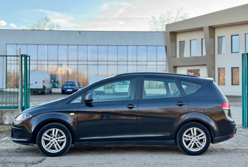 Seat Altea XL~1.6i-102hp, снимка 8 - Автомобили и джипове - 51896895