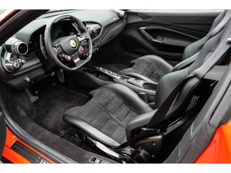 Ferrari F8 Carbon, снимка 9 - Автомобили и джипове - 52295359