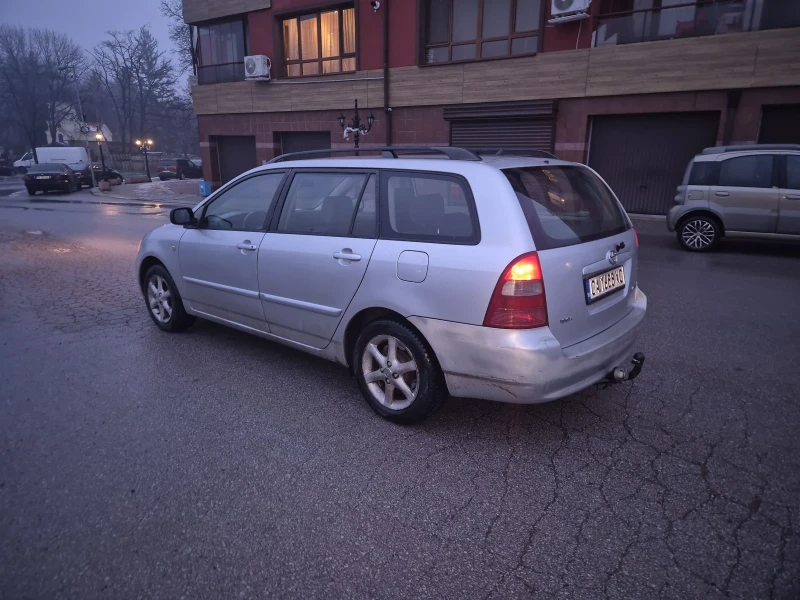 Toyota Corolla 2.0 D4D , снимка 6 - Автомобили и джипове - 53055618