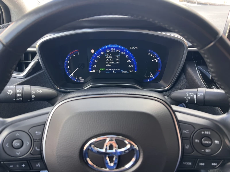 Toyota Corolla EXECUTIVE/1.8 HYBRID/122к.с./е-CVT/ГАРАНЦИЯ, снимка 12 - Автомобили и джипове - 53526830