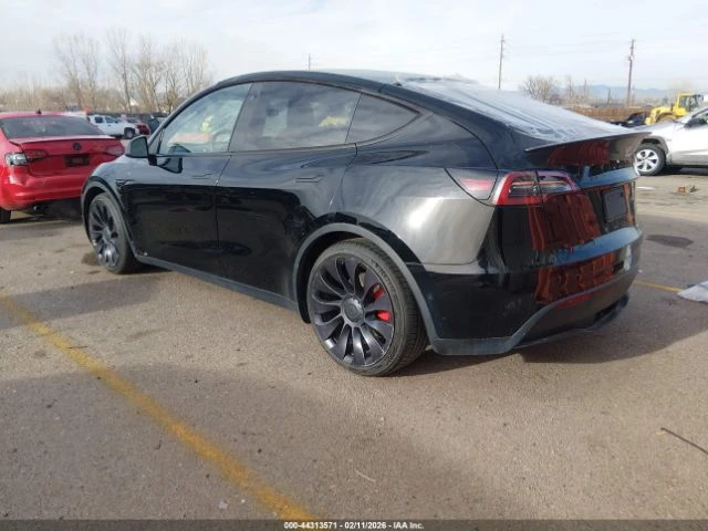 Tesla Model Y * PERFORMANCE* DUAL MOTOR* AWD* , снимка 3 - Автомобили и джипове - 53991637