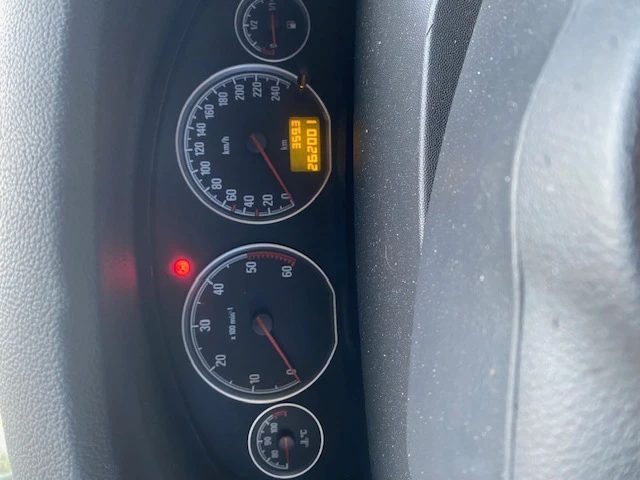 Opel Vectra, снимка 5 - Автомобили и джипове - 56285474