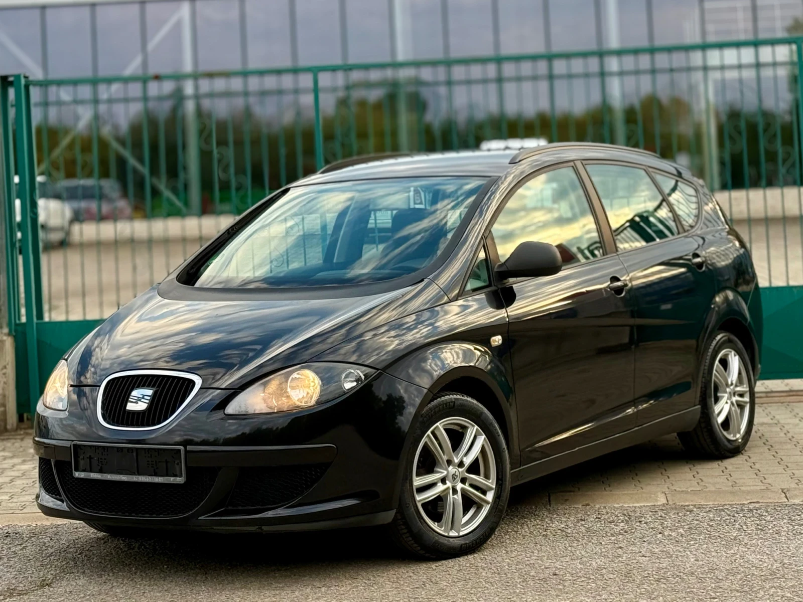 Seat Altea XL~1.6i-102hp, снимка 1