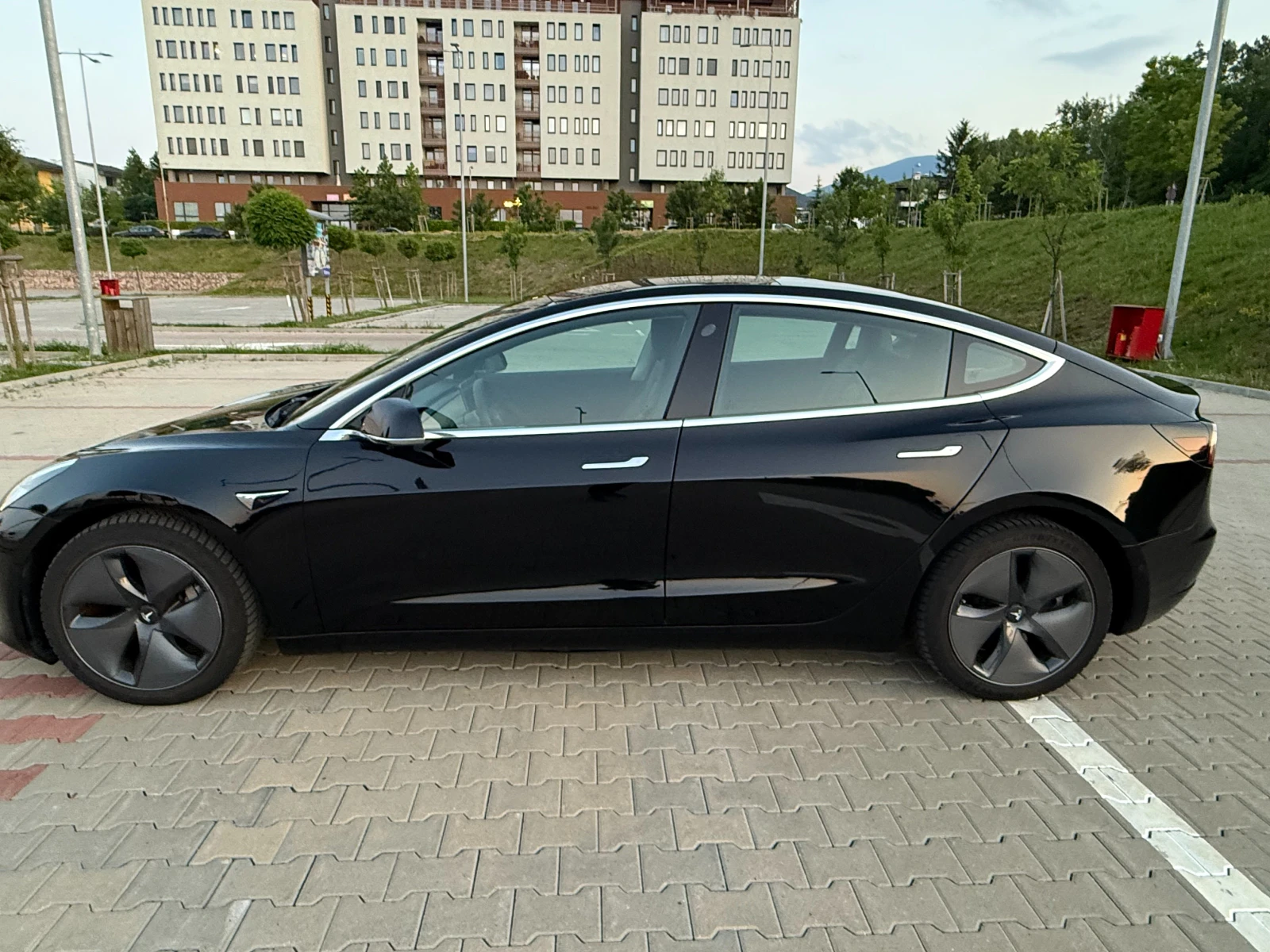 Tesla Model 3 LR Dual Motor AWD - изображение 3