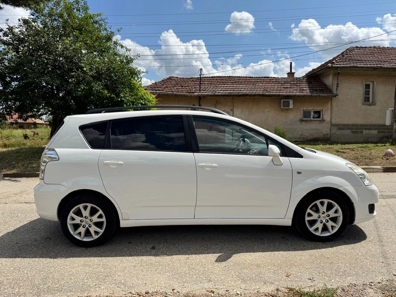 Toyota Corolla verso 1.8i Facelift - изображение 6