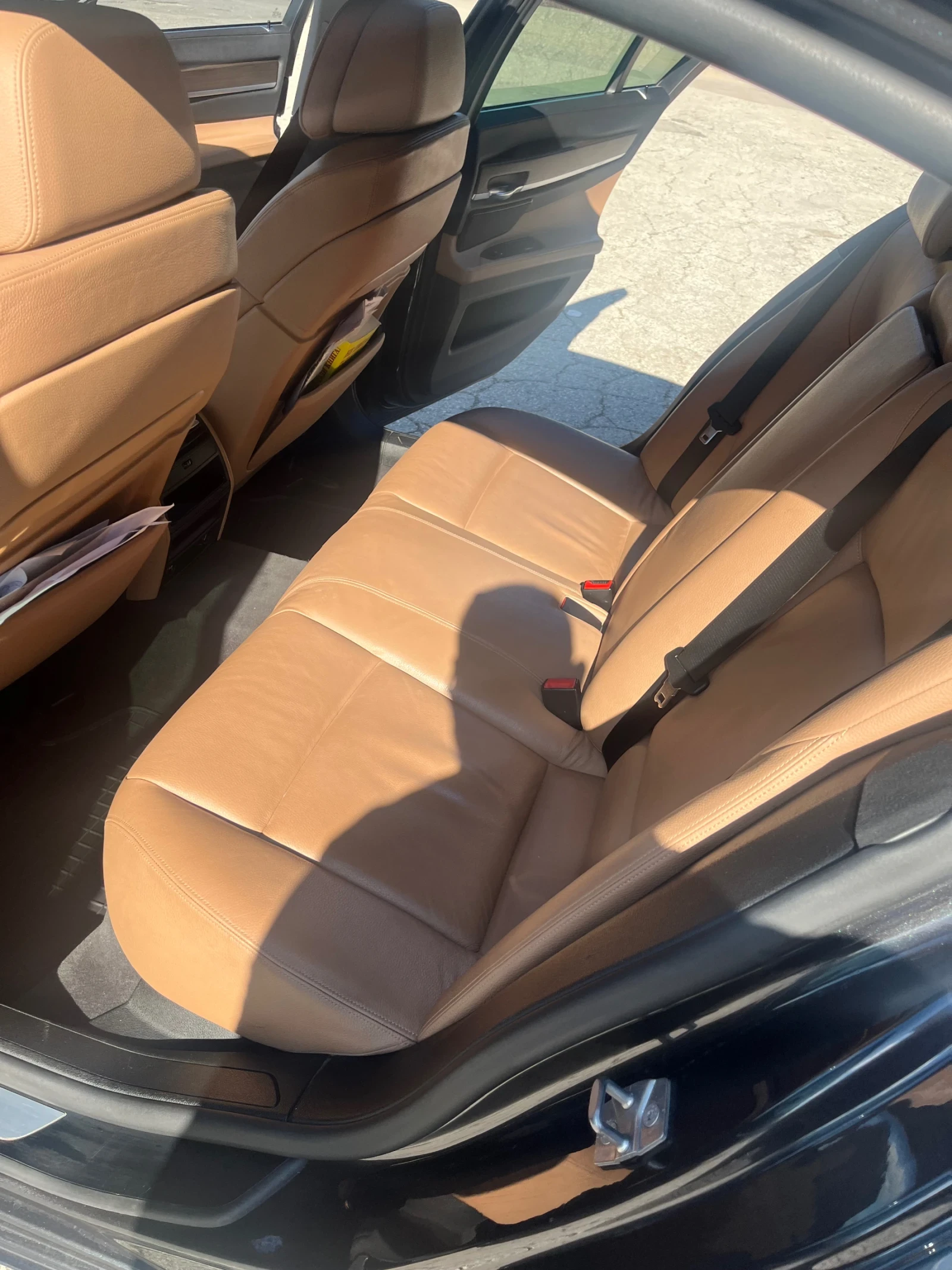 BMW 740 D XDrive  - изображение 7