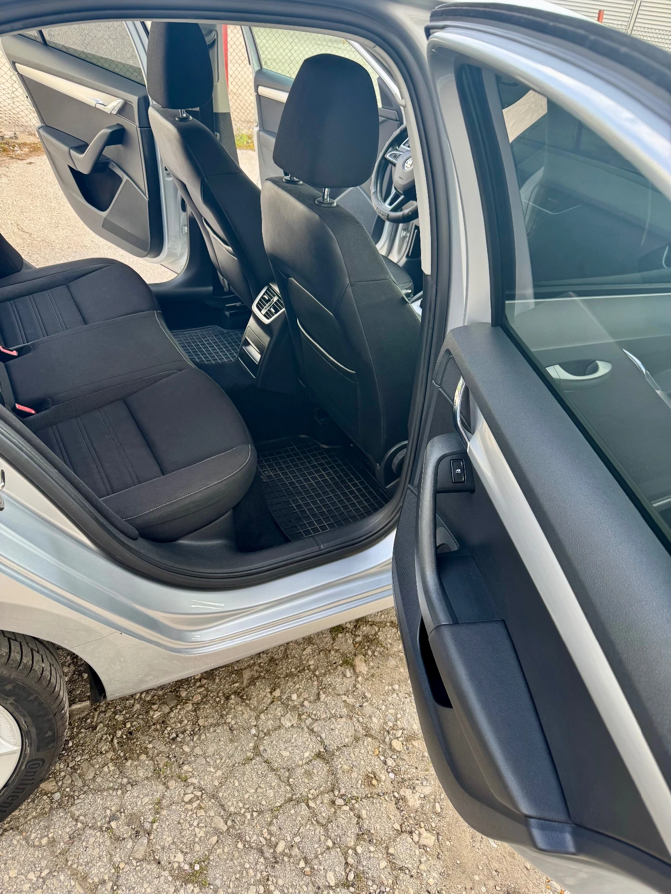 Skoda Octavia 1.6 116 2018 | Mobile.bg   12