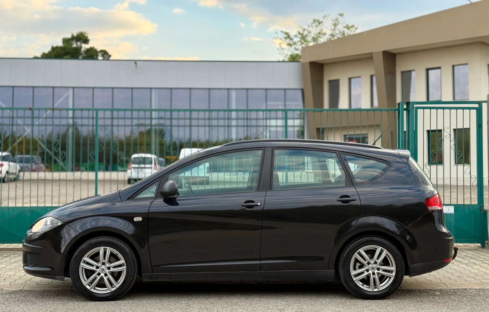 Seat Altea XL~1.6i-102hp - изображение 8