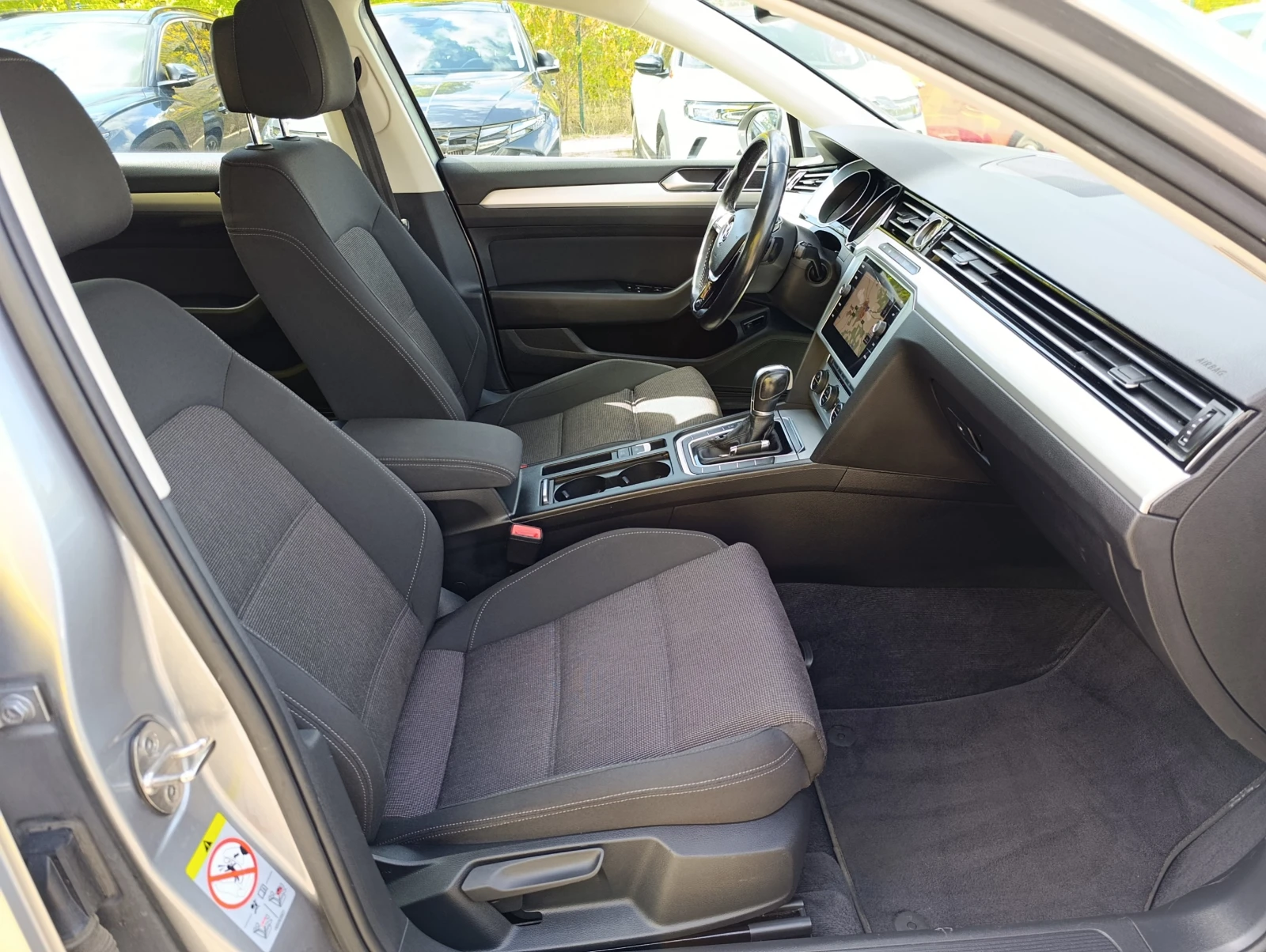 VW Passat 2.0TDI 150kc. Comfortline - изображение 10
