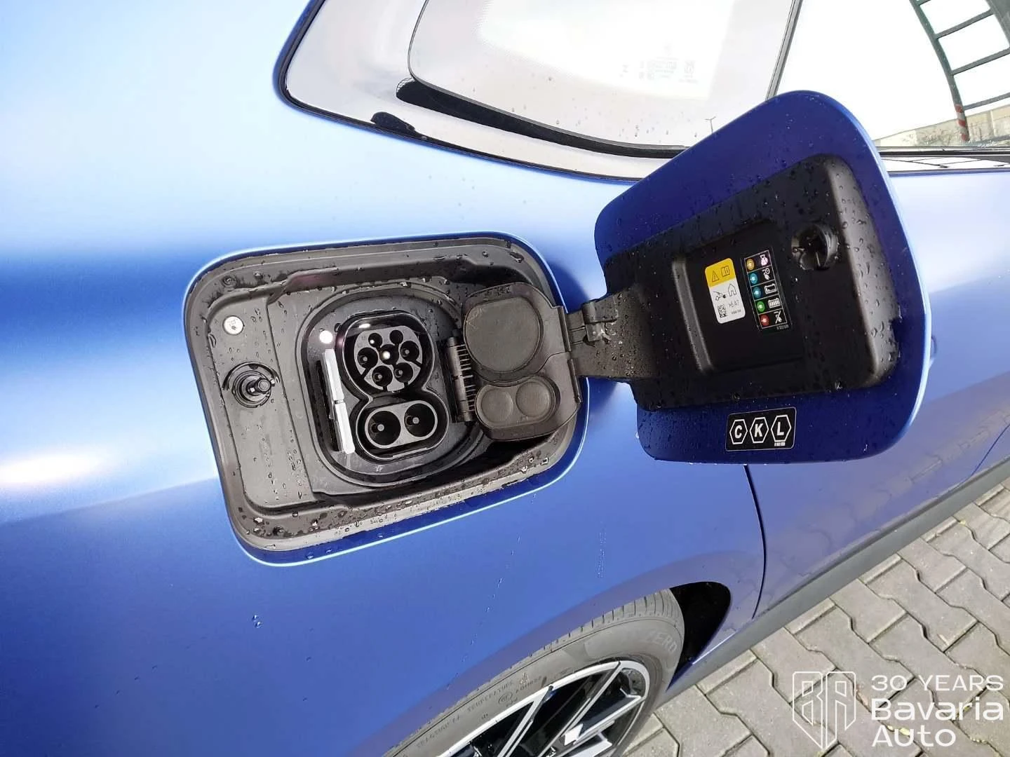 BMW i4 40 xDrive M Sport Paket  | Mobile.bg   12