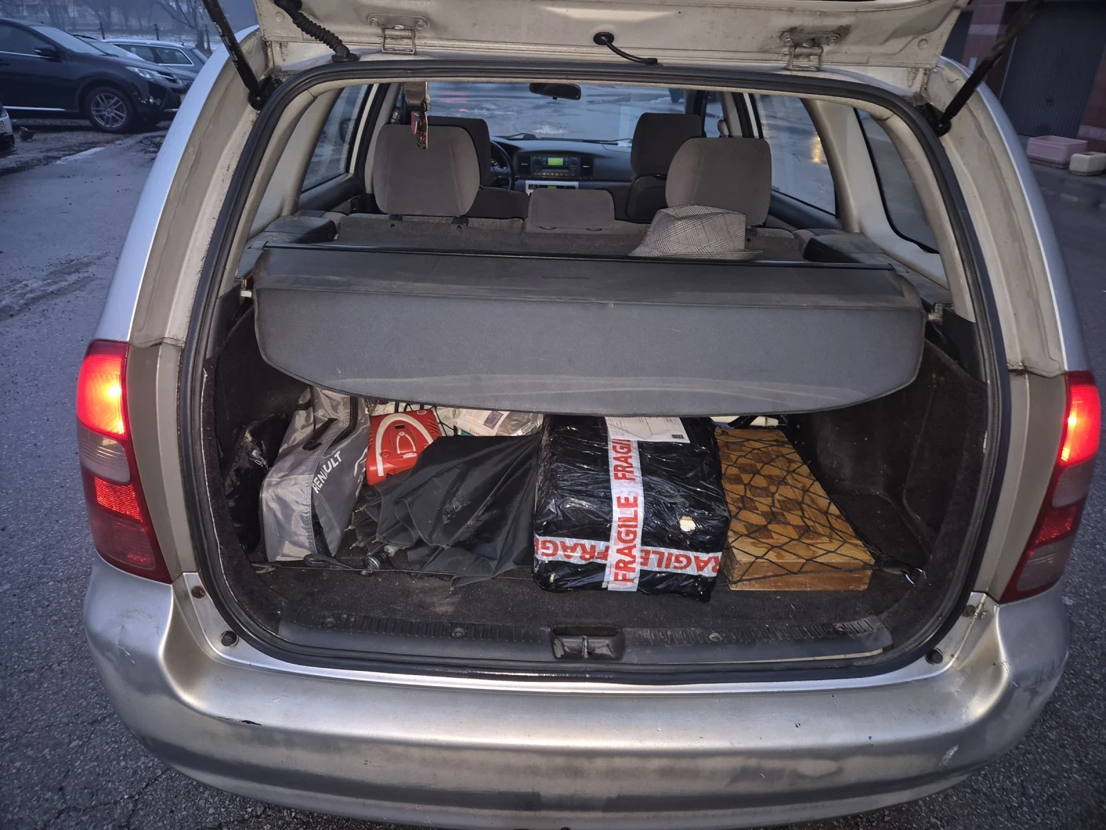 Toyota Corolla 2.0 D4D  - изображение 9