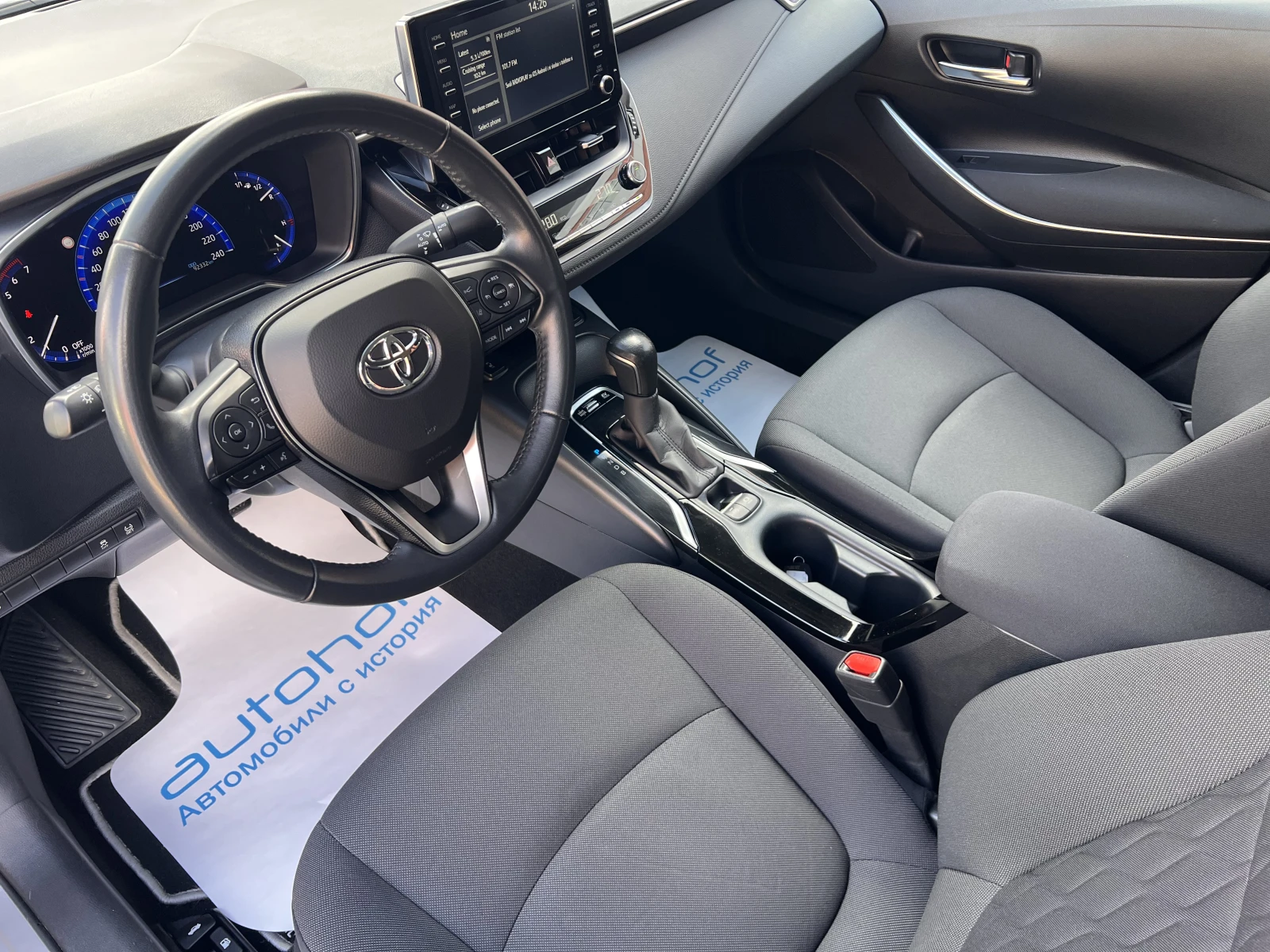 Toyota Corolla EXECUTIVE/1.8 HYBRID/122к.с./е-CVT/ГАРАНЦИЯ - изображение 7