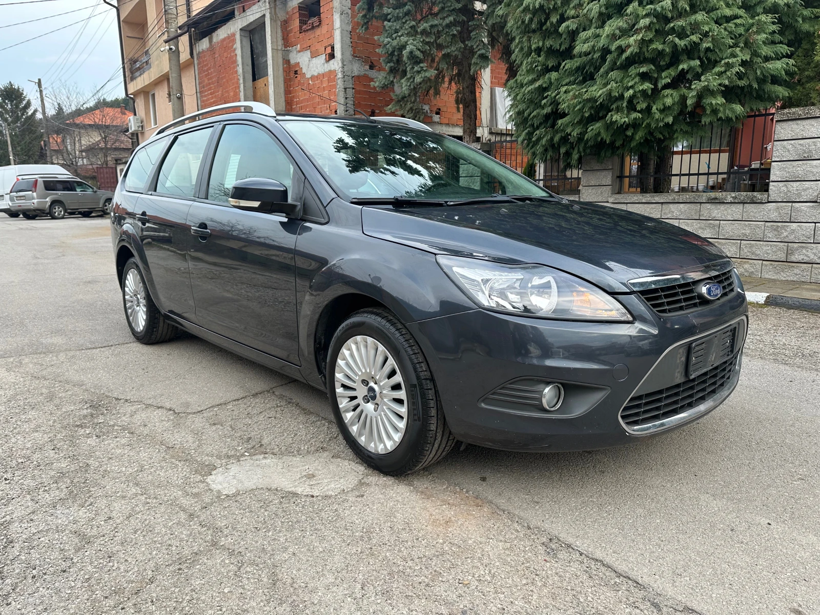 Ford Focus 1.8i TITANIUM 