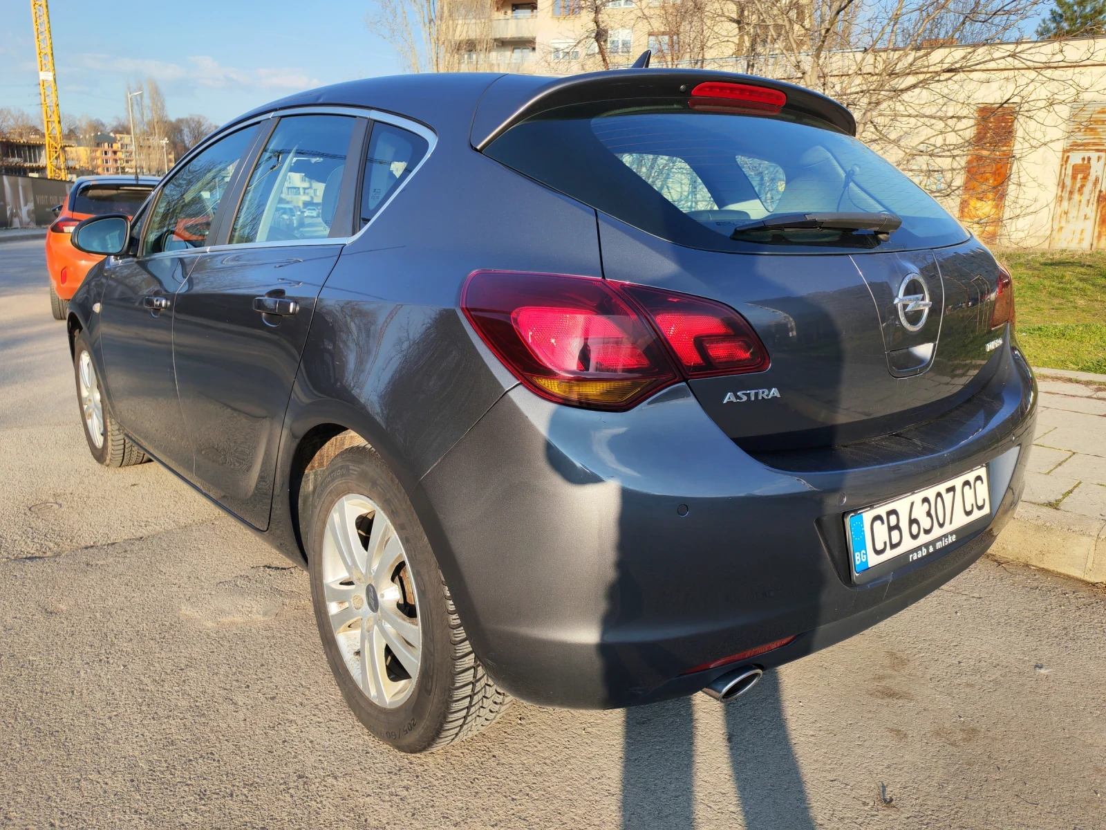 Opel Astra, снимка 5 - Автомобили и джипове - 53748570