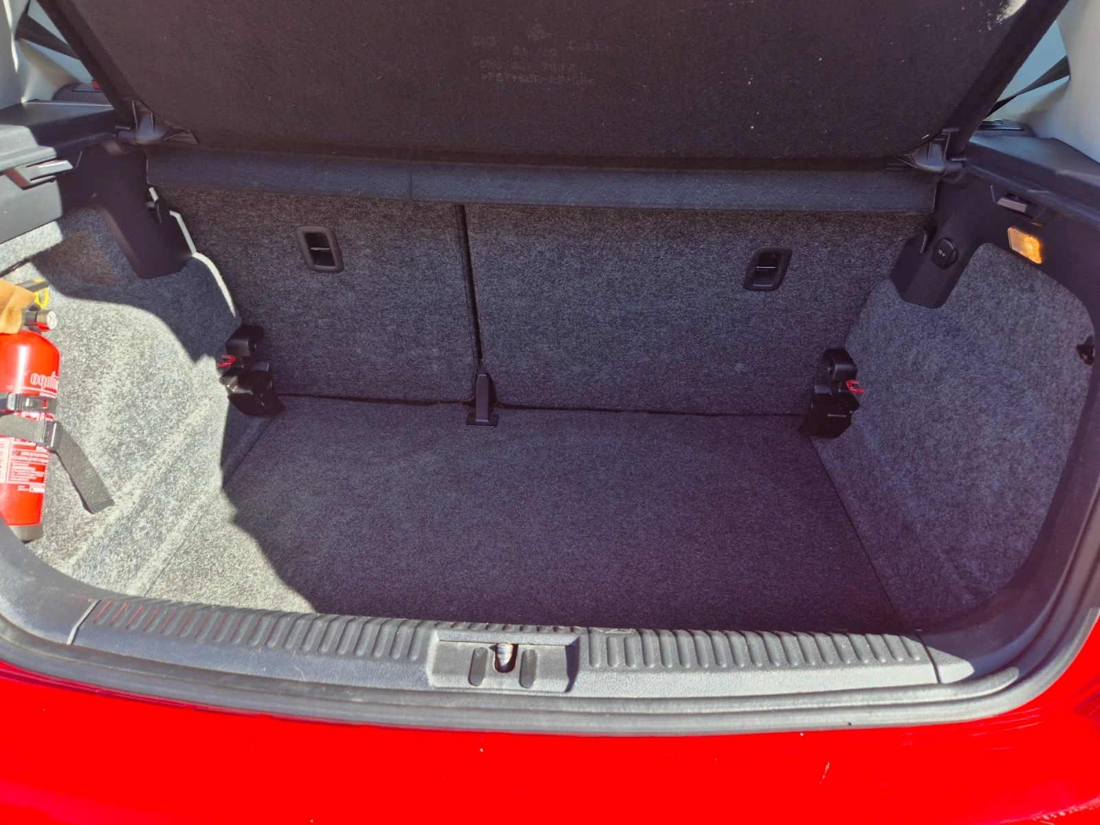 VW Polo, снимка 11 - Автомобили и джипове - 53864507