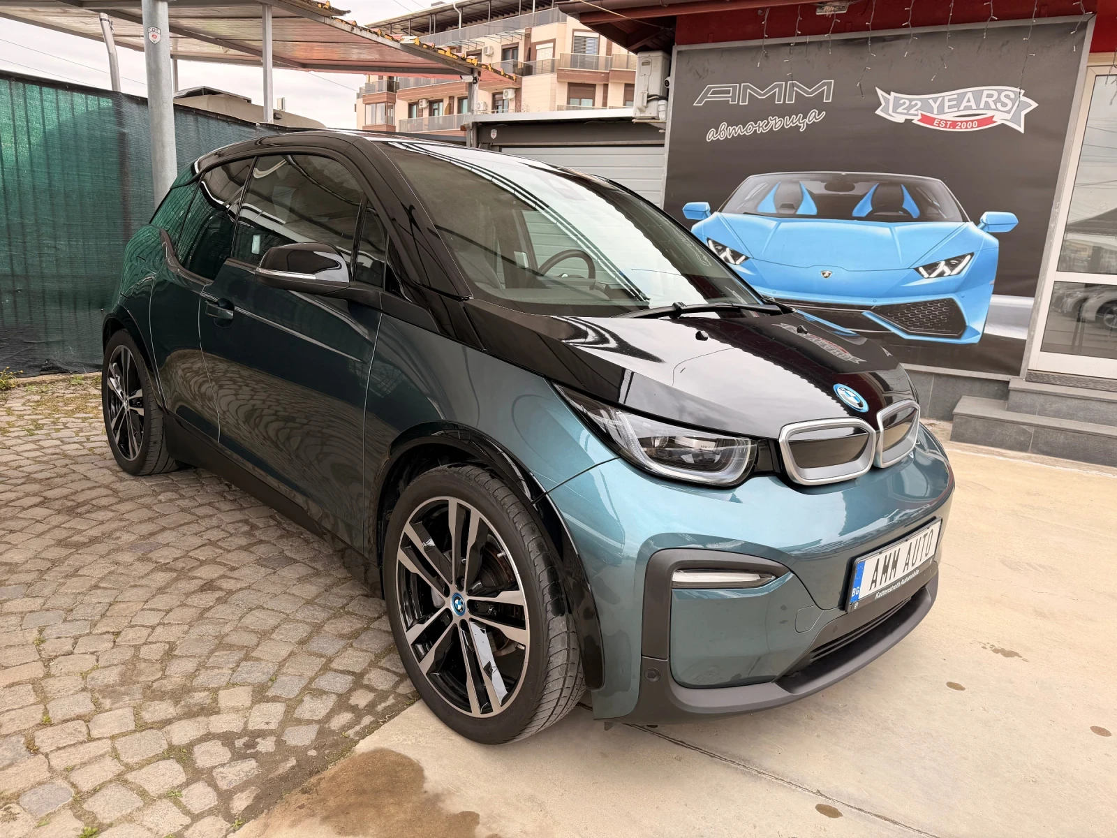 BMW i3 УНИКАТ* FULL* КОЖА* ШИБЕДАХ* ДИСТРОНИК* 20