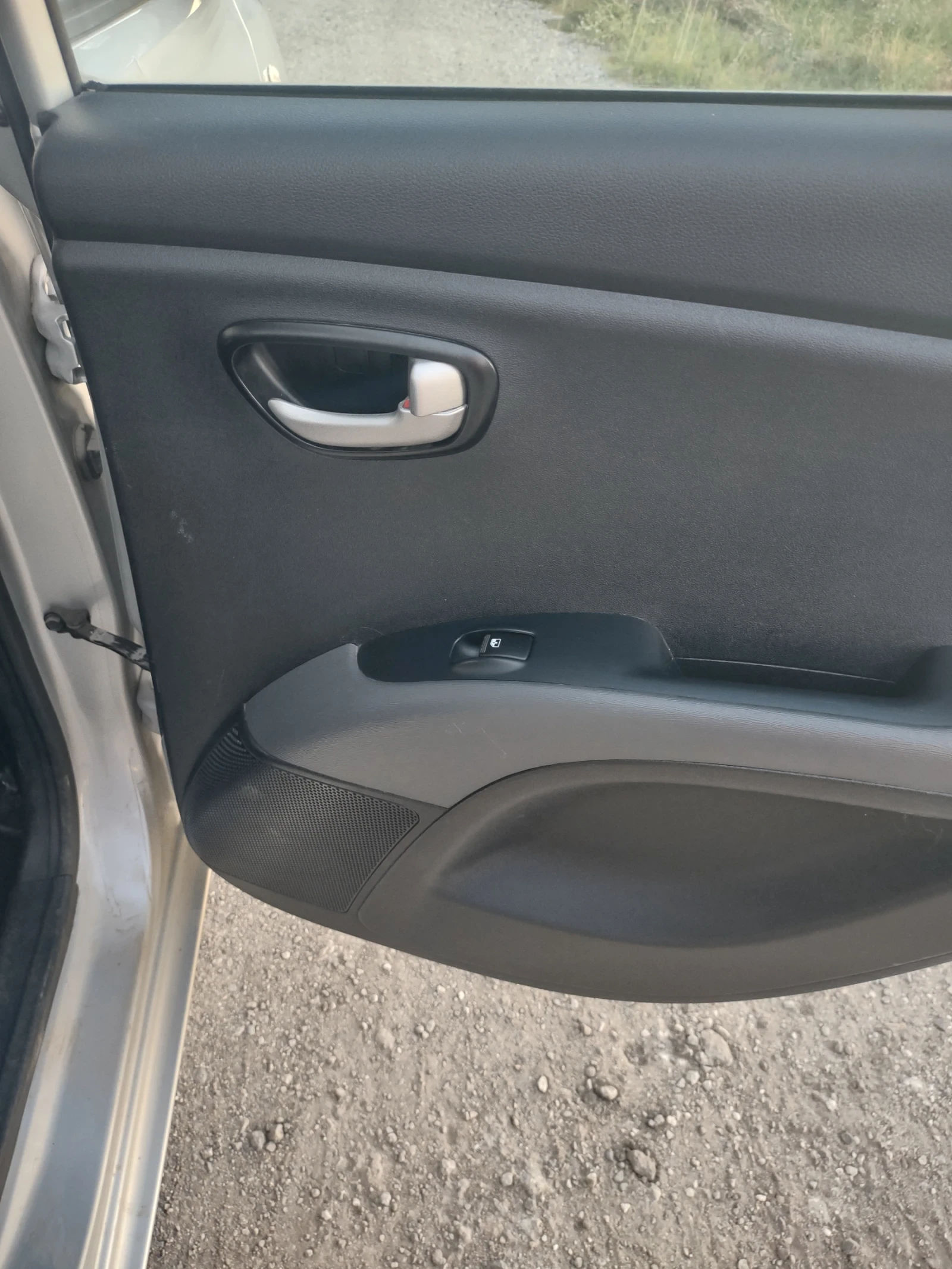 Hyundai I10, снимка 10 - Автомобили и джипове - 54128596