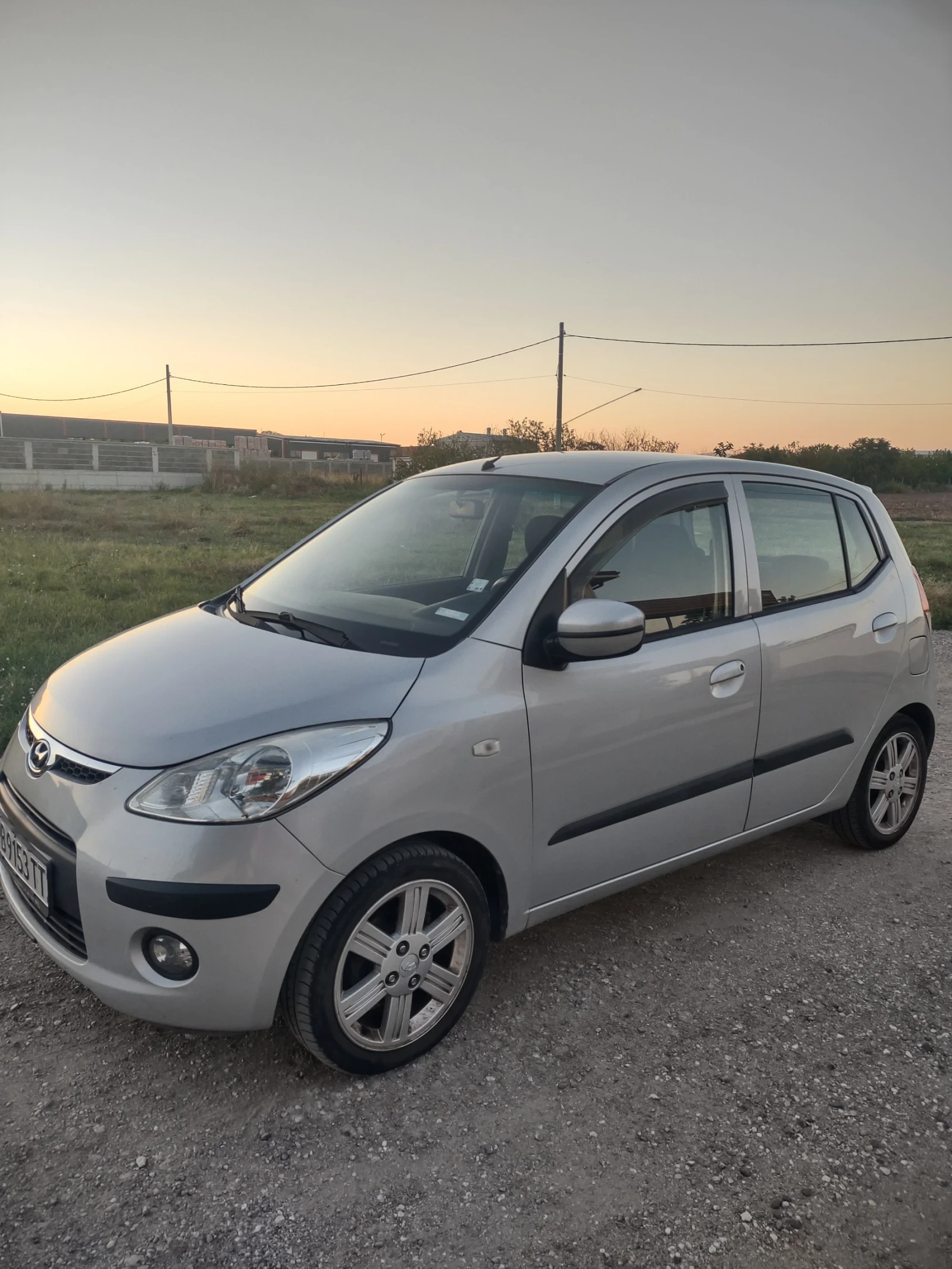Hyundai I10, снимка 2 - Автомобили и джипове - 54128596