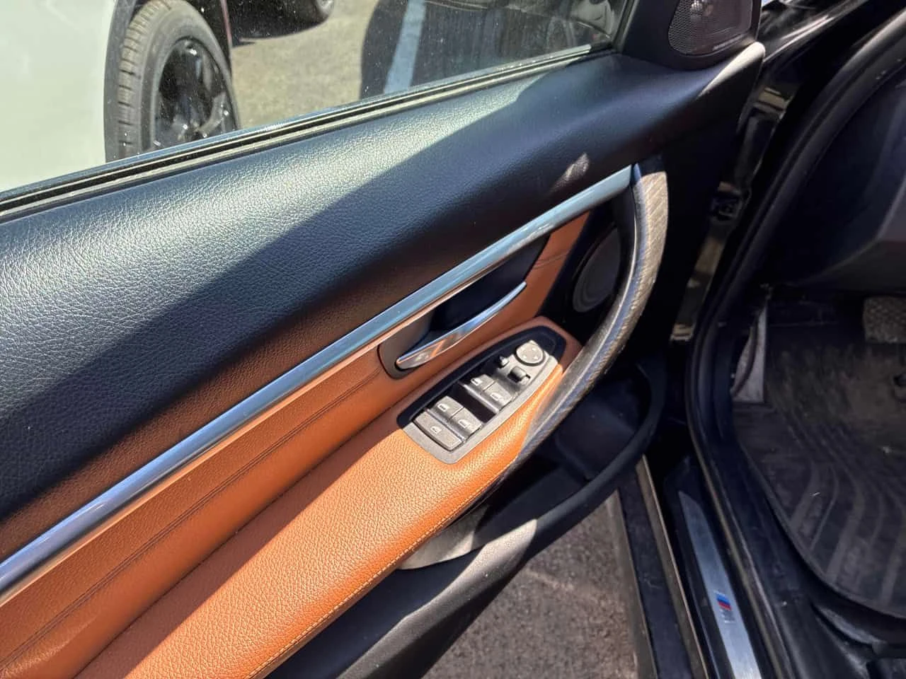 BMW 340 xDrive * ПОДГРЕВ * ОТ ПРЕДСТАВИТЕЛСТВО, снимка 9 - Автомобили и джипове - 54341311