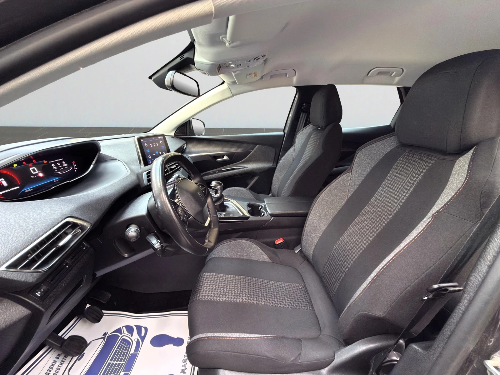 Peugeot 3008 ACTIVE 1.5HDi 130 Гаранция 2 г. Лизинг, снимка 10 - Автомобили и джипове - 54358789