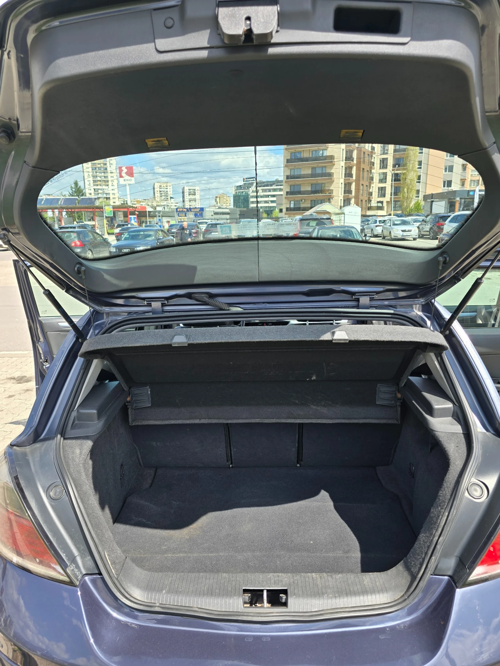 Opel Astra H, снимка 16 - Автомобили и джипове - 54363021