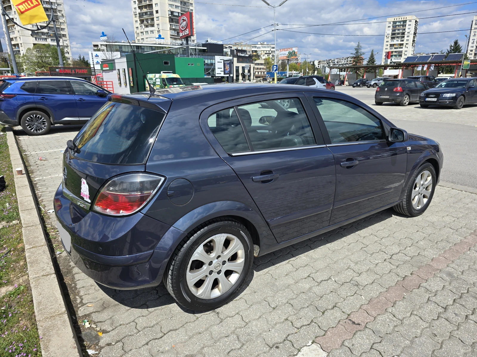 Opel Astra H, снимка 5 - Автомобили и джипове - 54363021