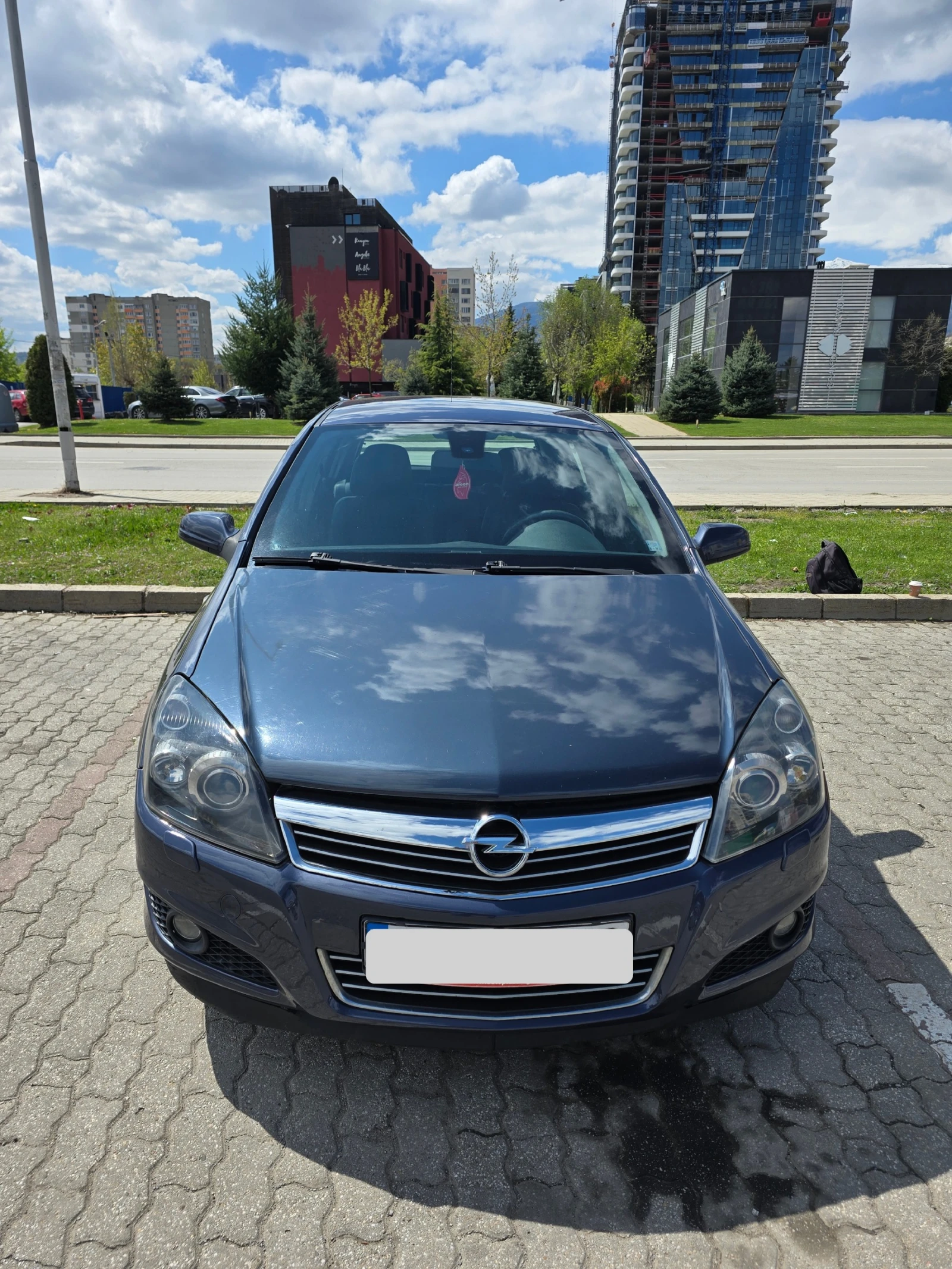 Opel Astra H, снимка 2 - Автомобили и джипове - 54363021