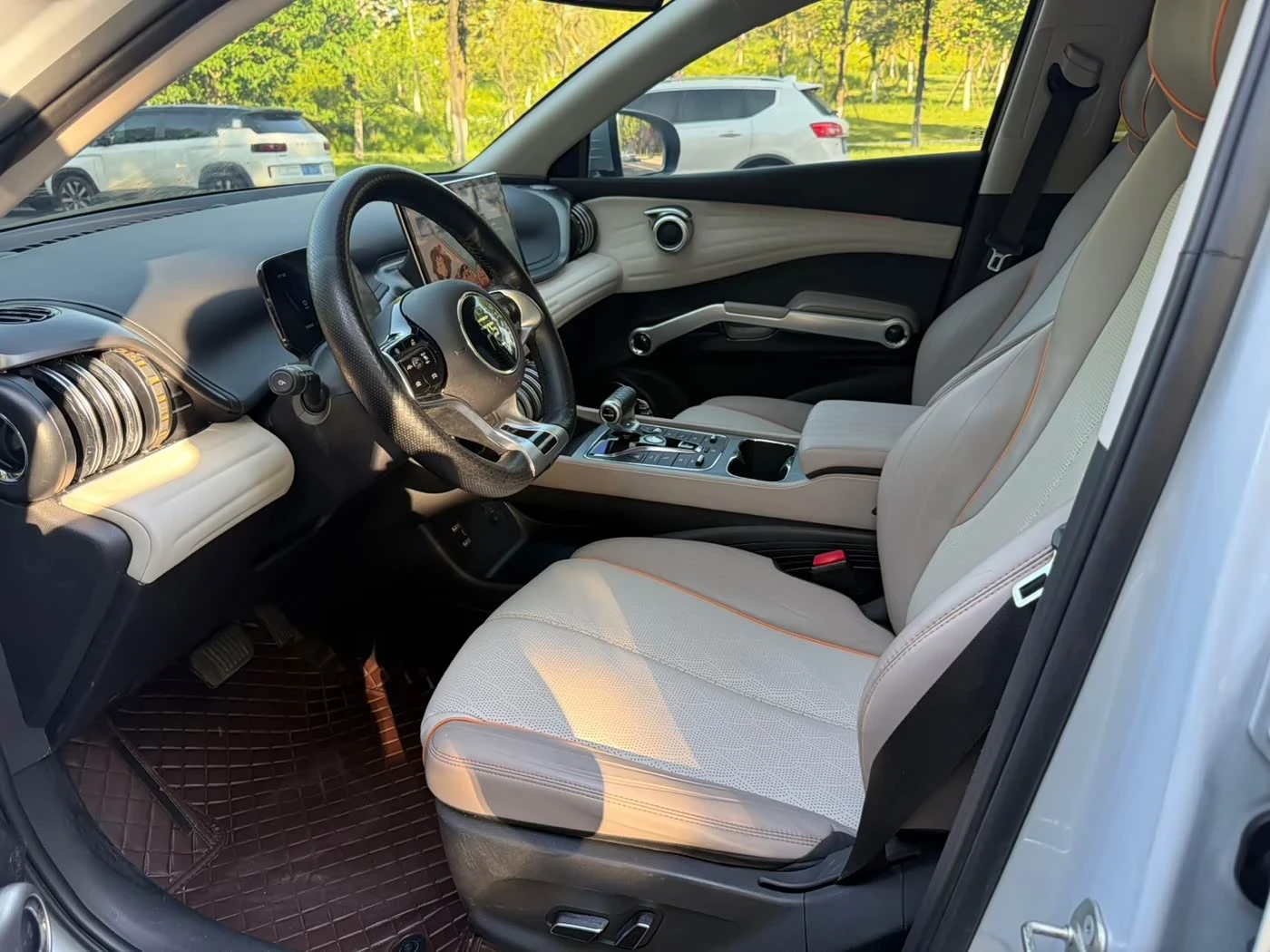 BYD Atto3 Glory Edition 510 km autogeorge.com, снимка 9 - Автомобили и джипове - 54424870