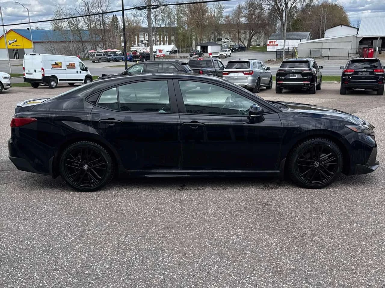 Toyota Camry * SE * DISTRONIC* ПОДГРЕВ* ПАНОРАМА* , снимка 3 - Автомобили и джипове - 54478908