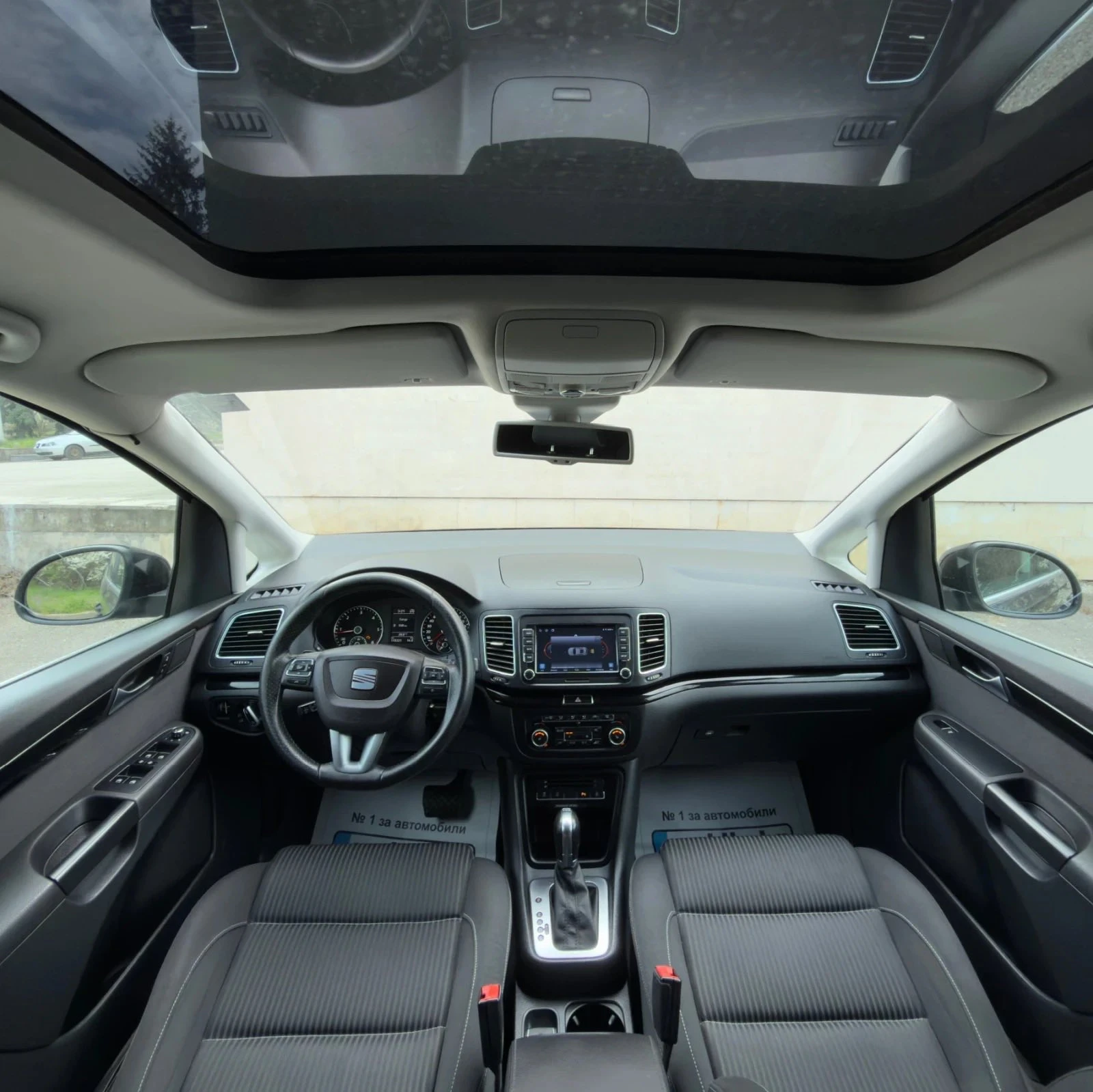 Seat Alhambra 2.0TDI, 140к.с, DSG, снимка 6 - Автомобили и джипове - 54736274