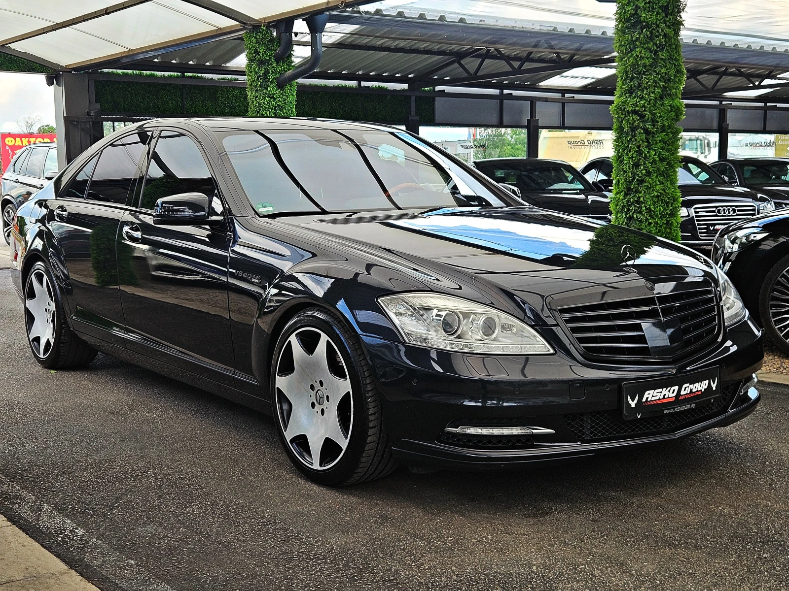 Mercedes-Benz S 500 AMG/4M/DESIGNO/TV/DISTR/CAMERA/HARMAN/МАСАЖ/NIGHT, снимка 3 - Автомобили и джипове - 55021013